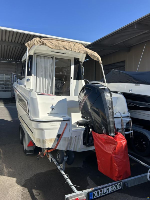 Jeanneau Merry Fisher 605
