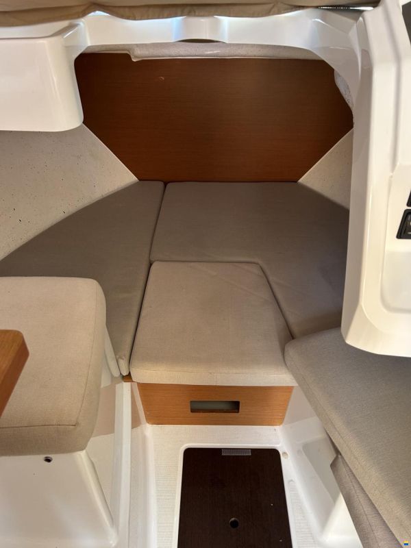 Jeanneau Merry Fisher 605