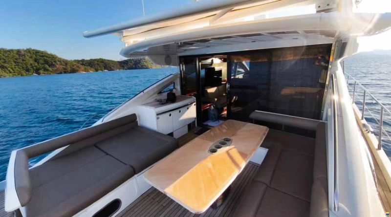 Princess V65
