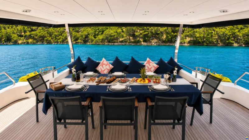 Custom Trawler 26m