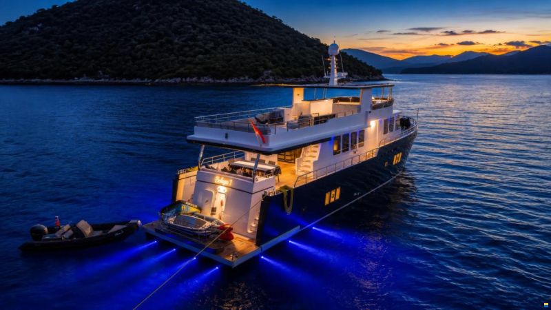 Custom Trawler 26m