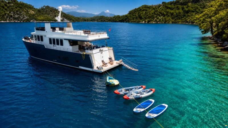 Custom Trawler 26m