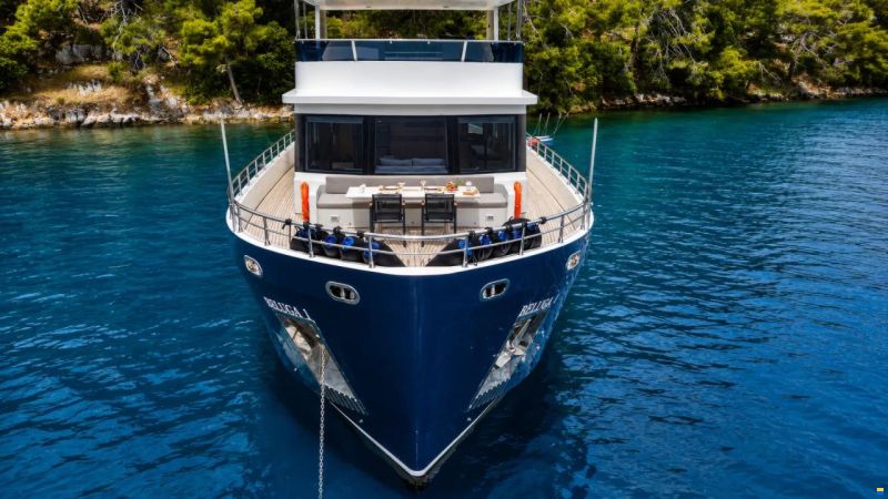 Custom Trawler 26m