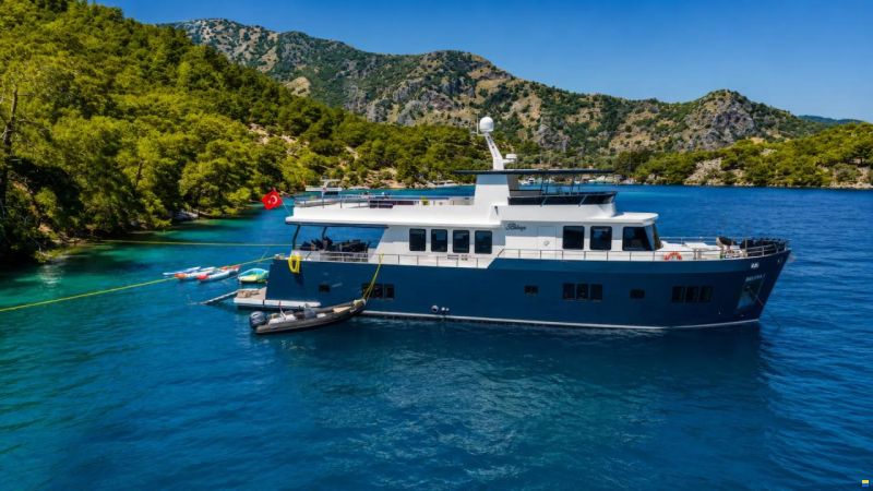 Custom Trawler 26m