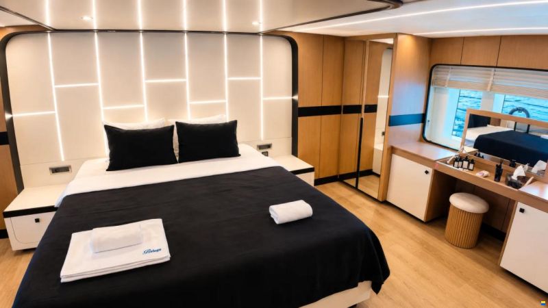 Custom Trawler 26m