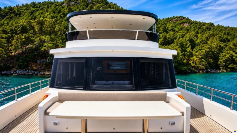 Custom Trawler 26m