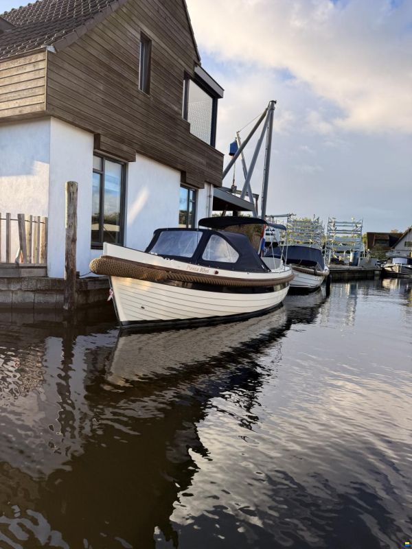 Interboat 22
