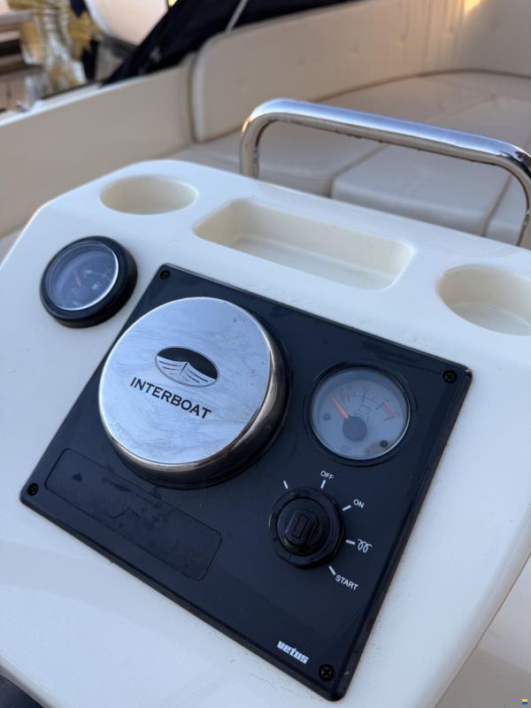 Interboat 22