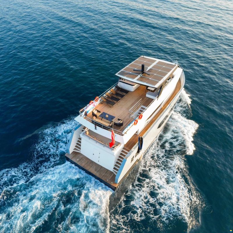 Custom Trawler 27m