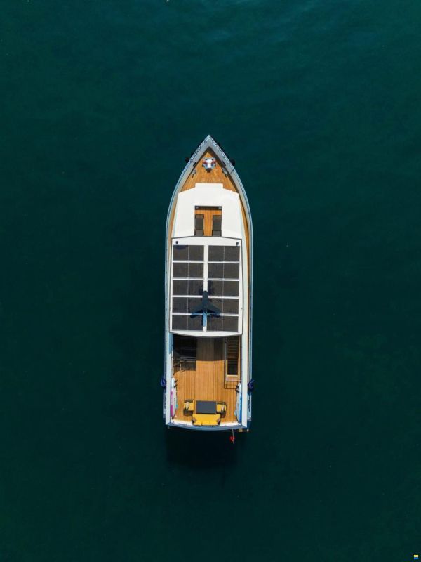 Custom Trawler 27m