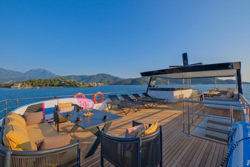 Custom Trawler 27m
