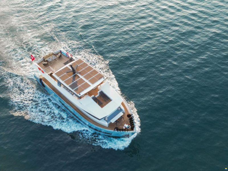 Custom Trawler 27m