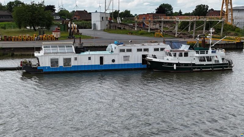 Hausboot / Wohnschiff