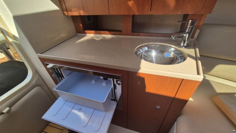 Chris Craft Corsair 32