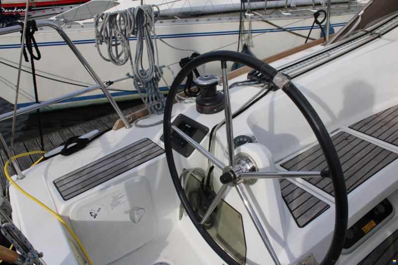 Sun Odyssey 349