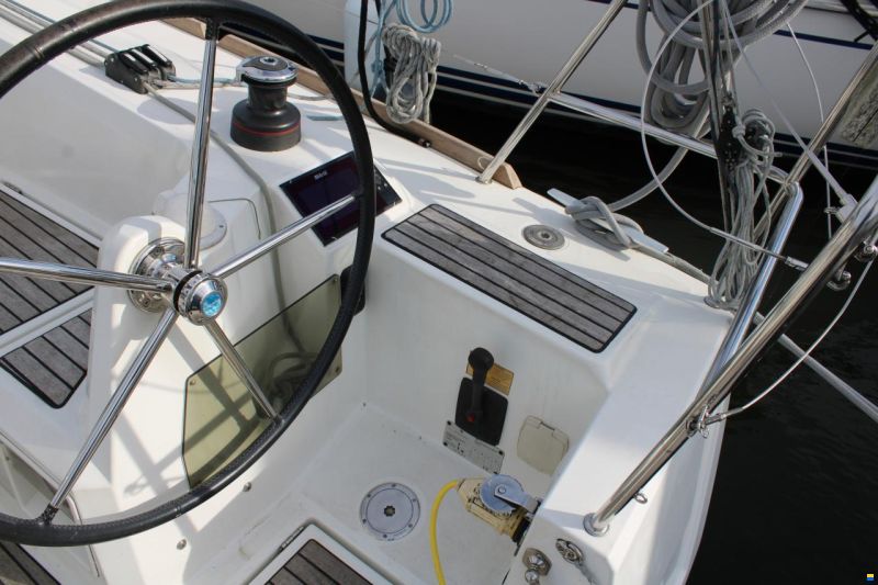 Sun Odyssey 349