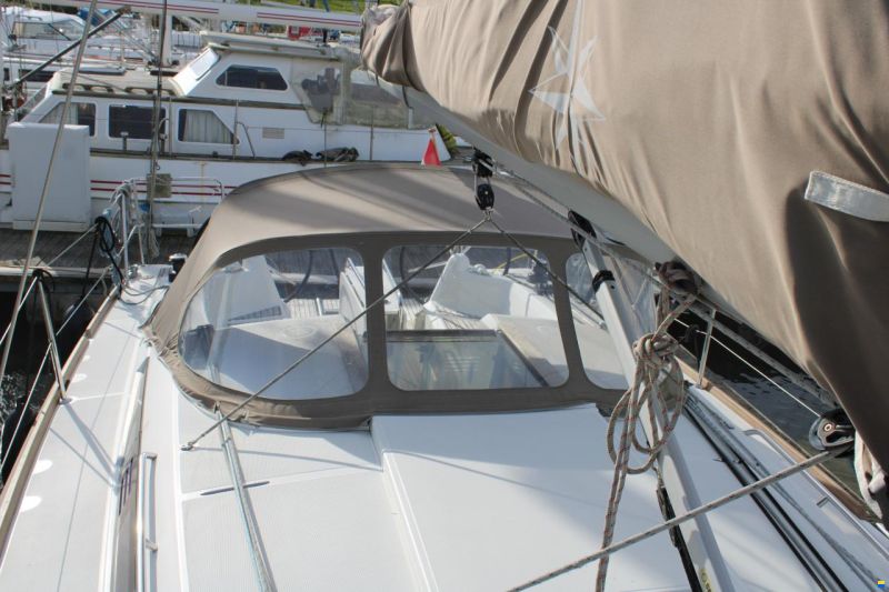 Sun Odyssey 349
