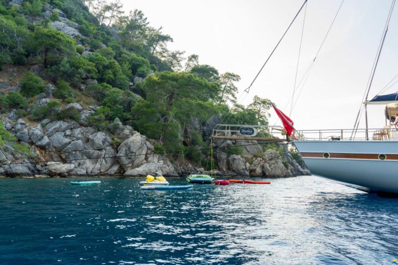 Custom Schooner 38m
