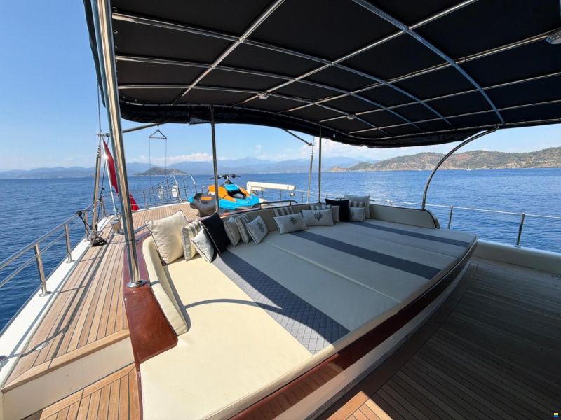 Custom Schooner 38m