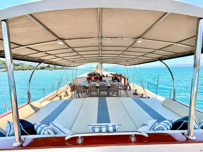 Custom Schooner 38m
