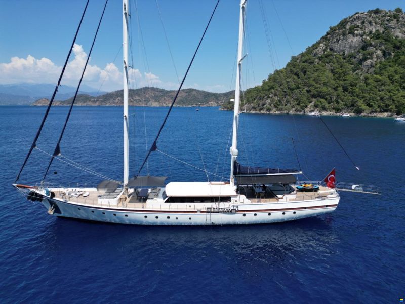 Custom Schooner 38m