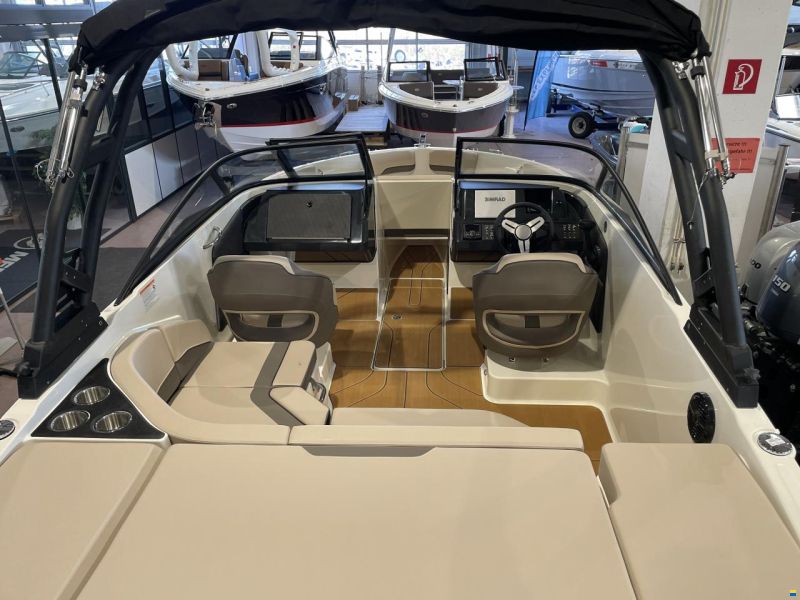 Bayliner V20i