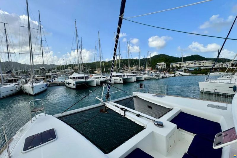 LAGOON 450 F – Le catamaran idéal