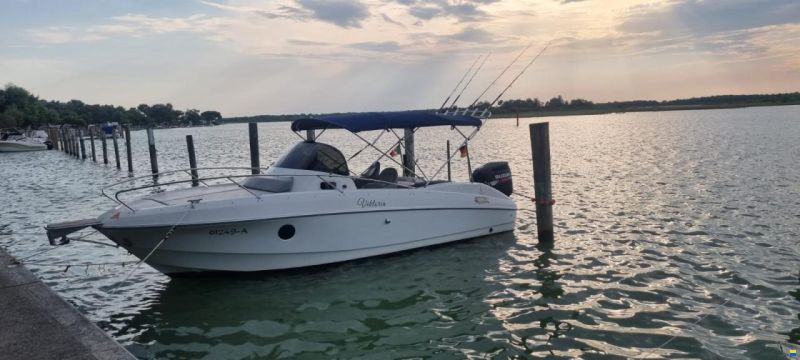 Beneteau Flyer 750 SD