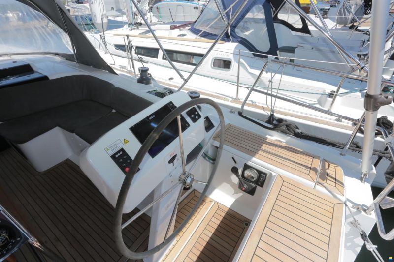 Hanse 458