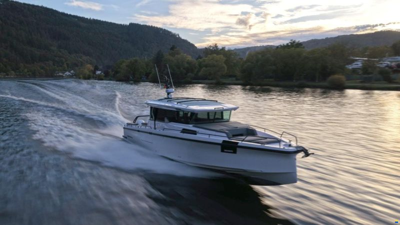 Axopar 45 XC Cross Cabin