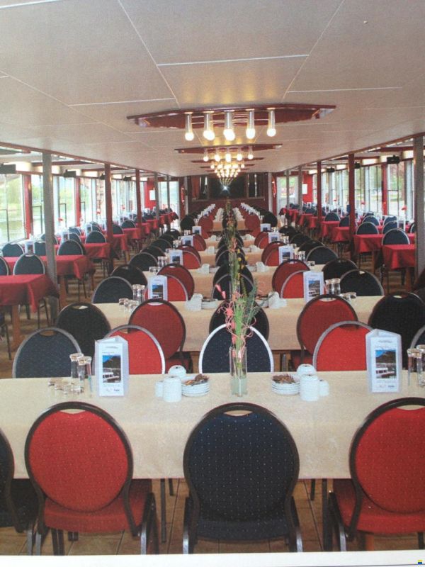 Fahrgastschiff mit Potenzial (600 P)