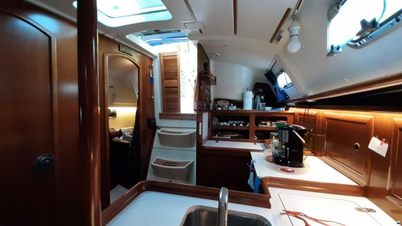 Beneteau OCEANIS 331
