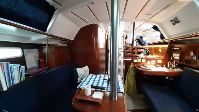 Beneteau OCEANIS 331