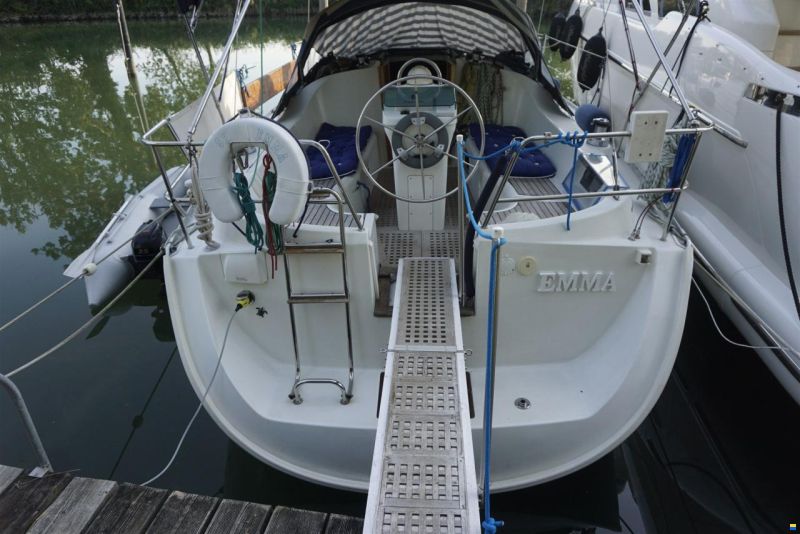 Beneteau OCEANIS 331