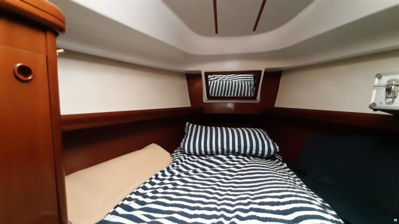 Beneteau OCEANIS 331