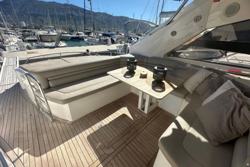Sunseeker Portofino 53