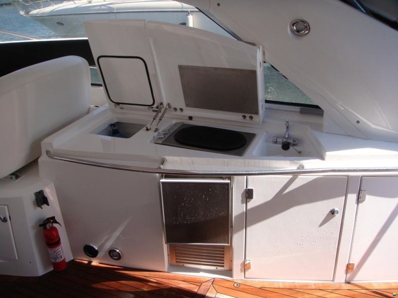 Sunseeker Portofino 53