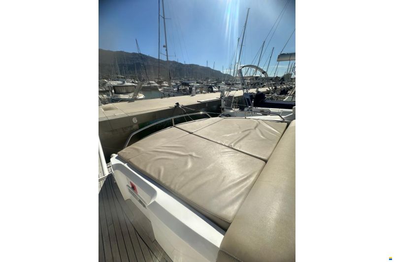 Sunseeker Portofino 53