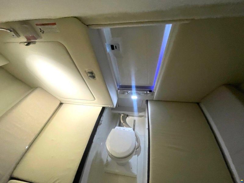 Sea Ray 250 SunSport