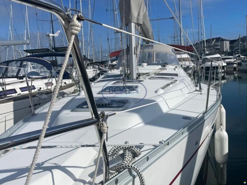 Beneteau OCEANIS 393