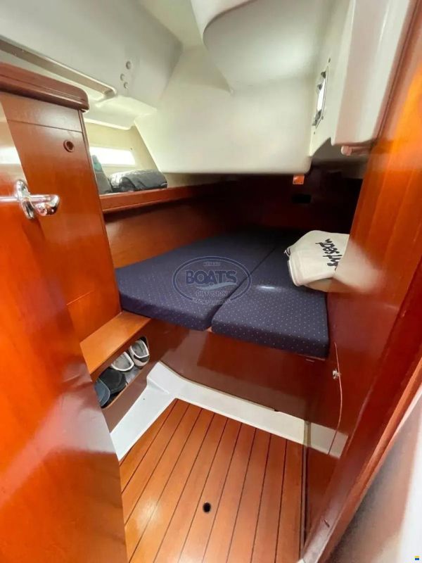 Beneteau OCEANIS 393