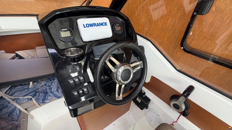 Jeanneau Merry Fisher 795