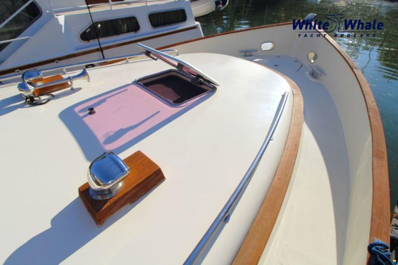 Menken Newport Bass 900