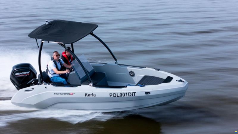 SeaStorm 17