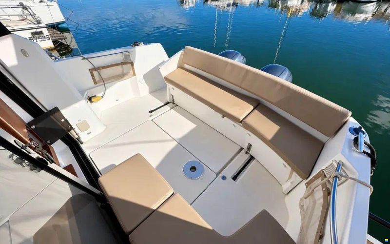 Jeanneau Merry Fisher 855