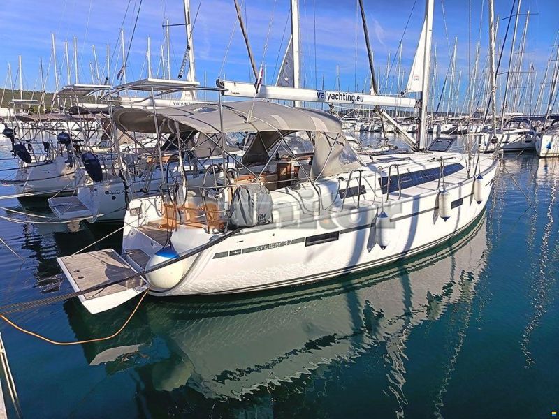 Bavaria 37 Cruiser