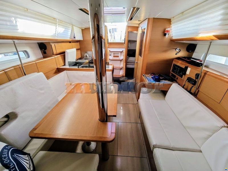 Jeanneau Sun Odyssey 379
