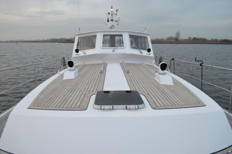 Pilot 44