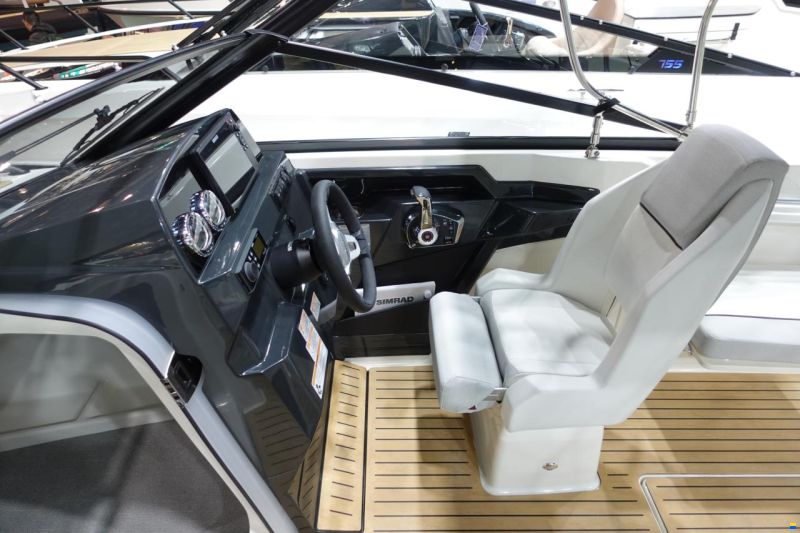 Quicksilver Activ 675 Cruiser