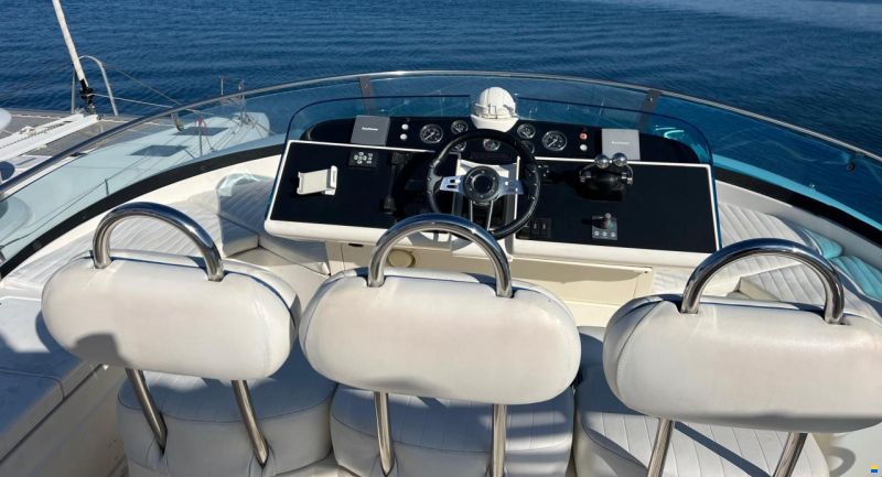 Fairline Squadron 52